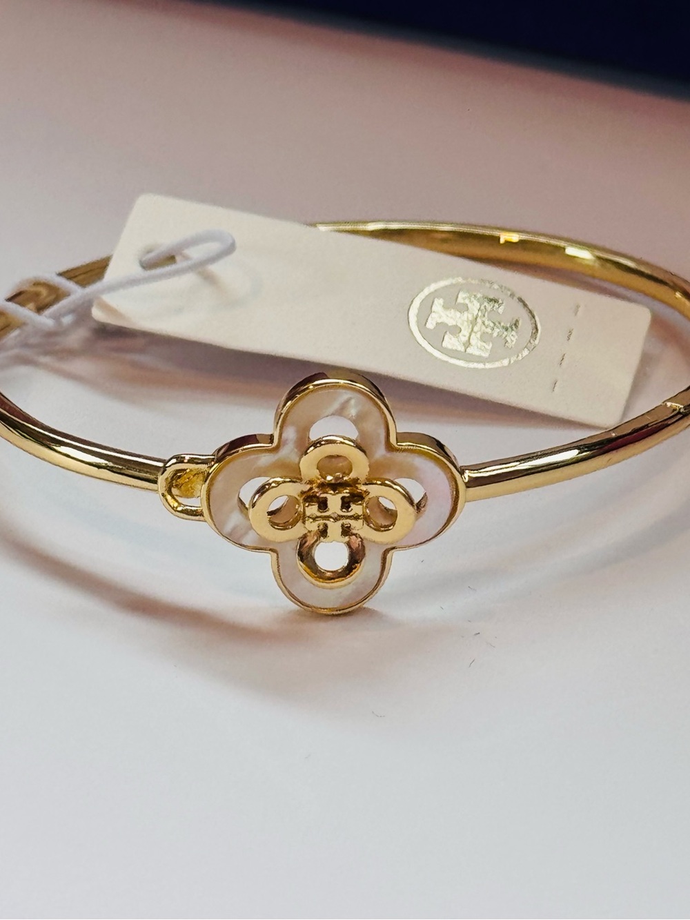 NWT Tory Burch Gold and White Clover Bangle Bracelet